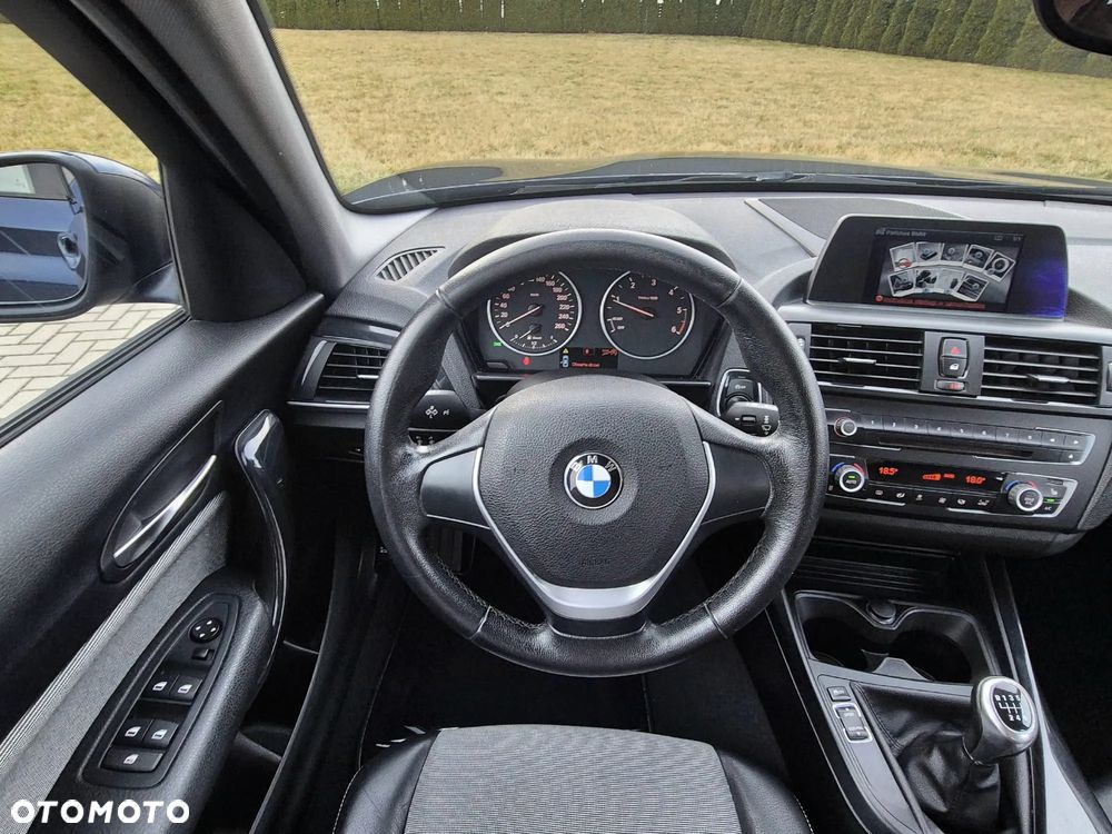 BMW Seria 1 120d Urban Line - 28