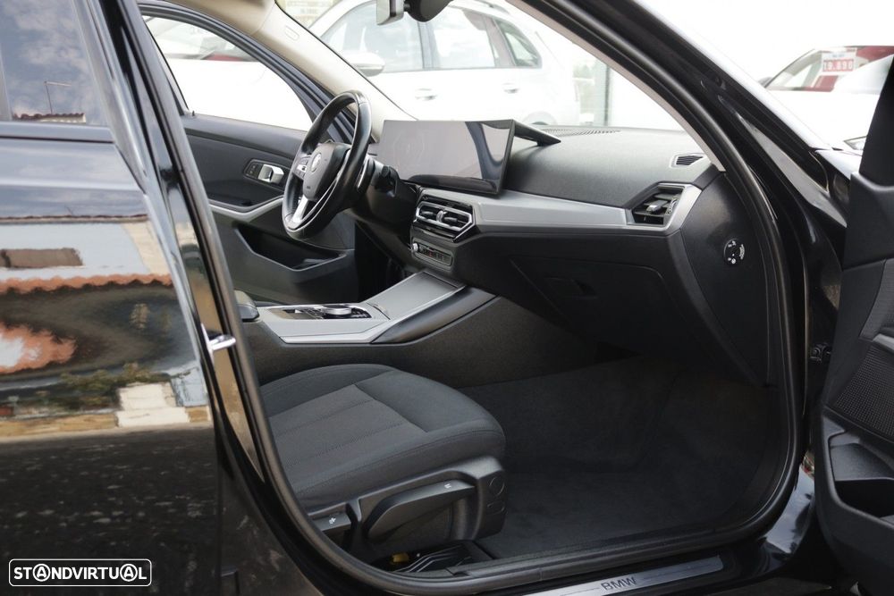 BMW 318 d Auto - 23