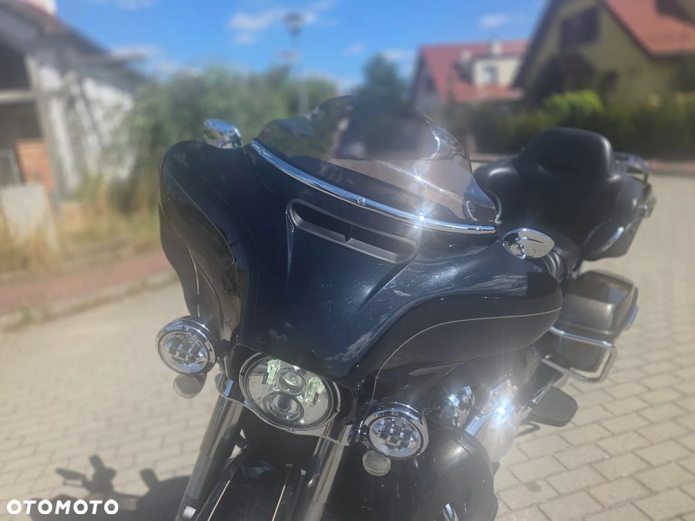 Harley-Davidson Touring Electra Glide - 9