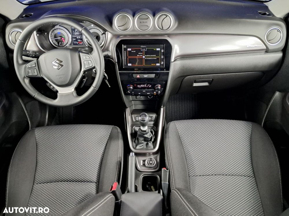 Suzuki Vitara - 12