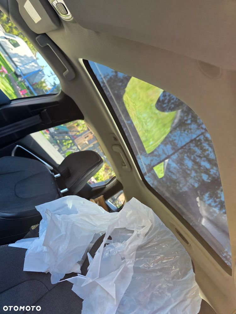 Volvo V40 Cross Country D2 Powershift Ocean Race - 17