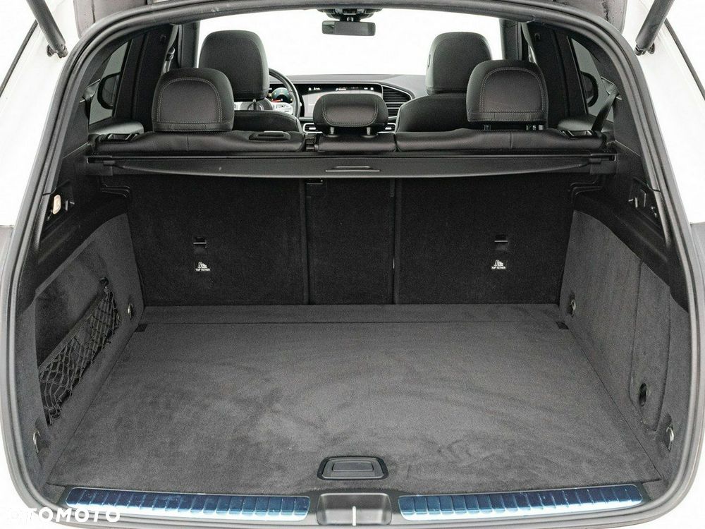 Mercedes-Benz GLE - 29