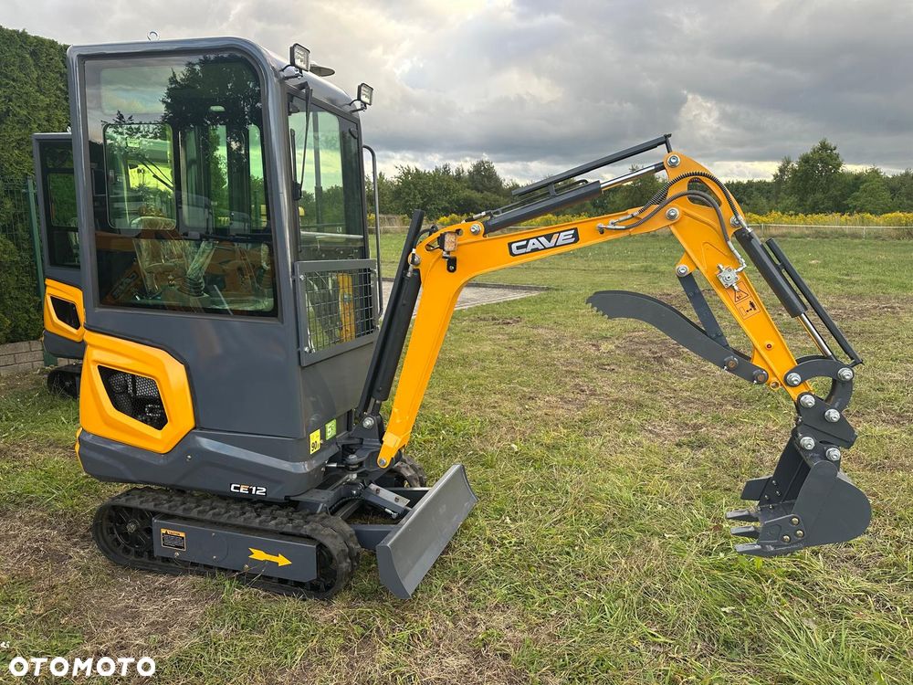 Kubota Minikoparka CAVE CE12 – 1200KG z Kabiną | silnik KUBOTA | NOWA 2026r | Raty – Leasing - 2
