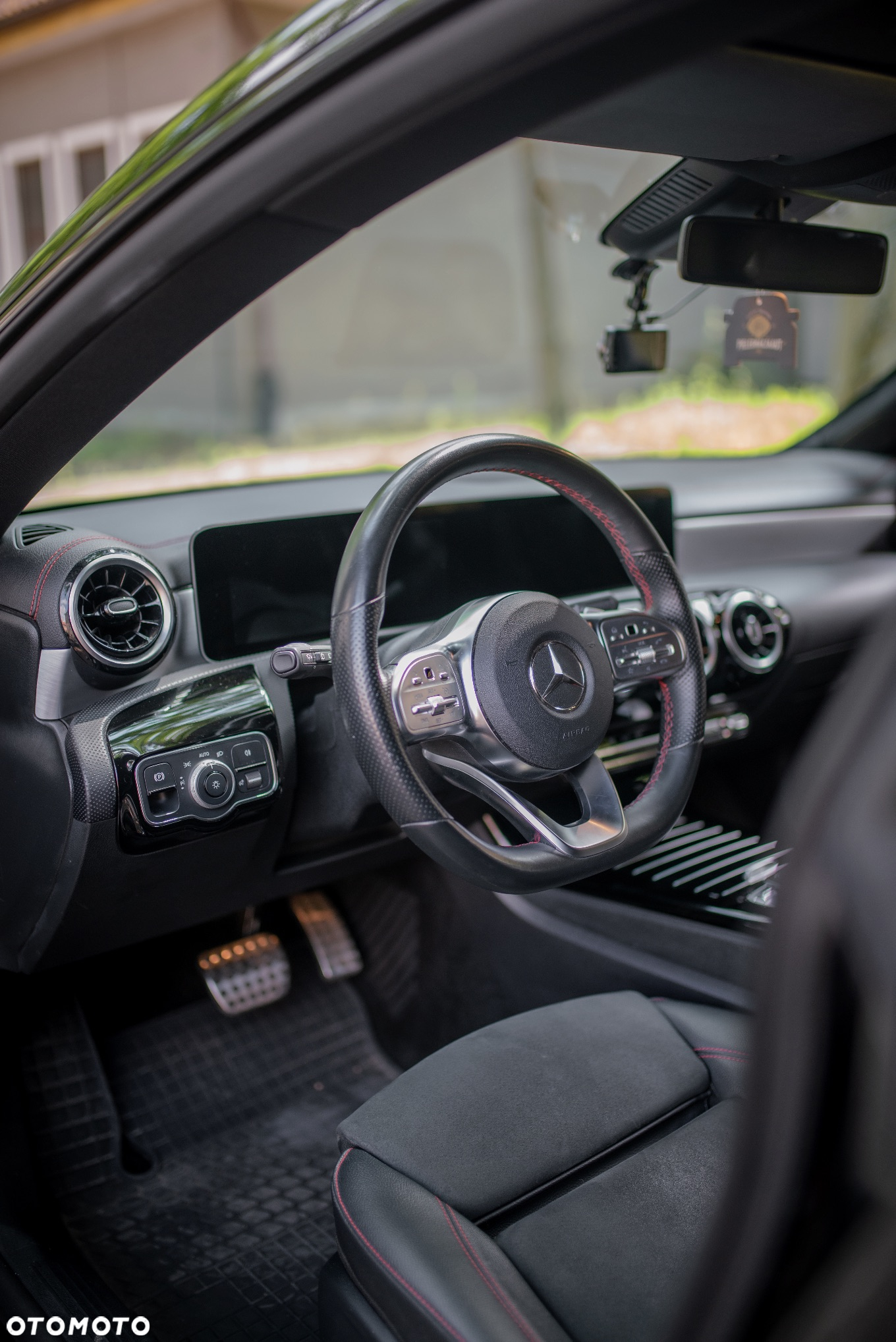 Mercedes-Benz CLA 200 AMG Line 7G-DCT - 9
