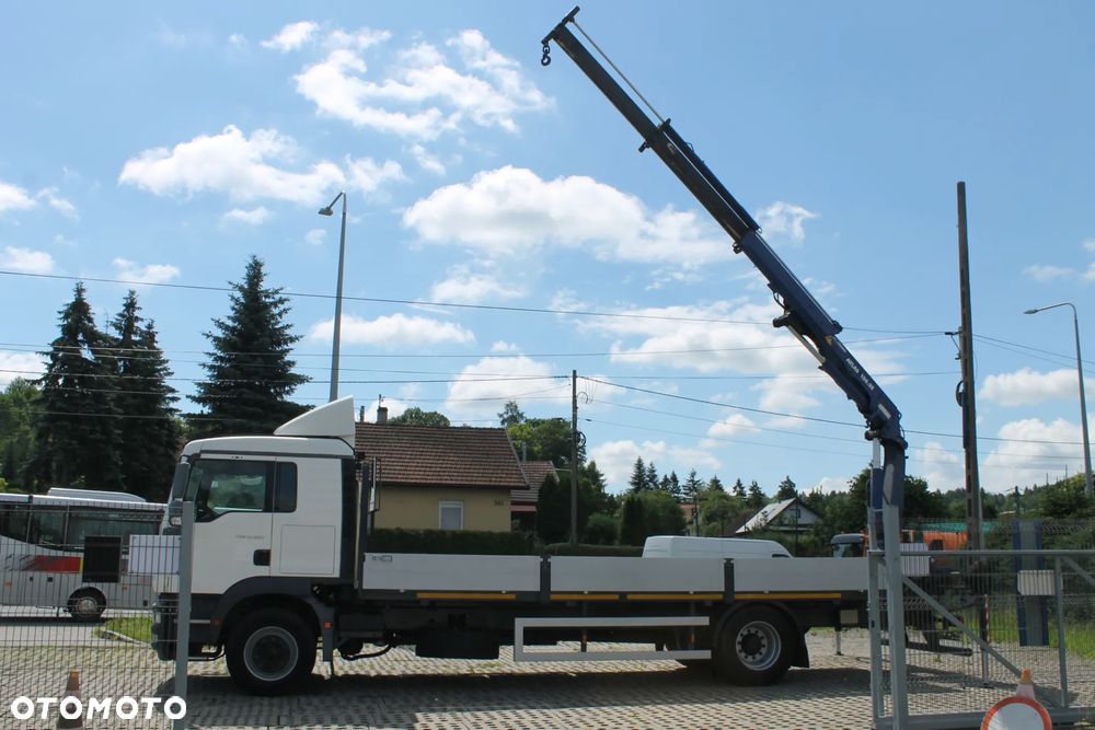 MAN TGM 18.290 paka 6,6m dzwig atlas 120,2E pilot - 18
