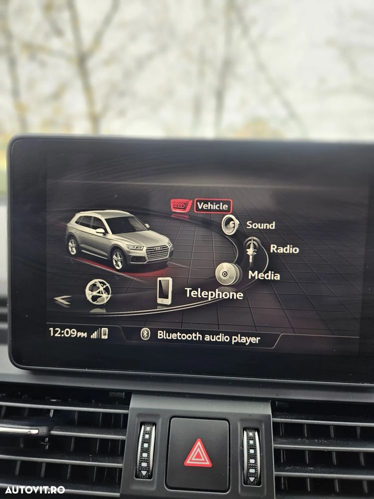 Audi Q5 2.0 TFSI S tronic Design - 17