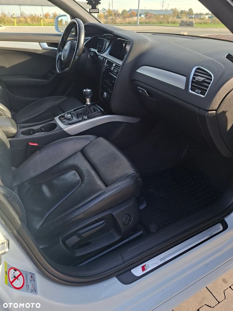 Audi A4 Avant 2.0 TDI - 14