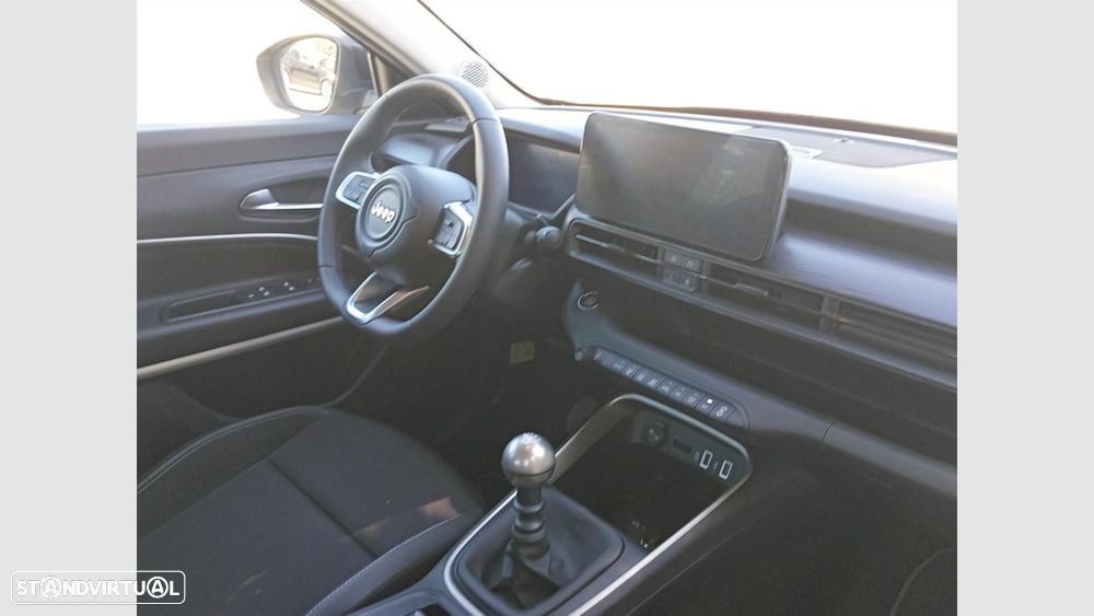 Jeep Avenger 1.2 GSE T3 Altitude - 21