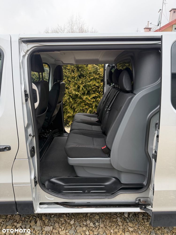 Renault Trafic - 9