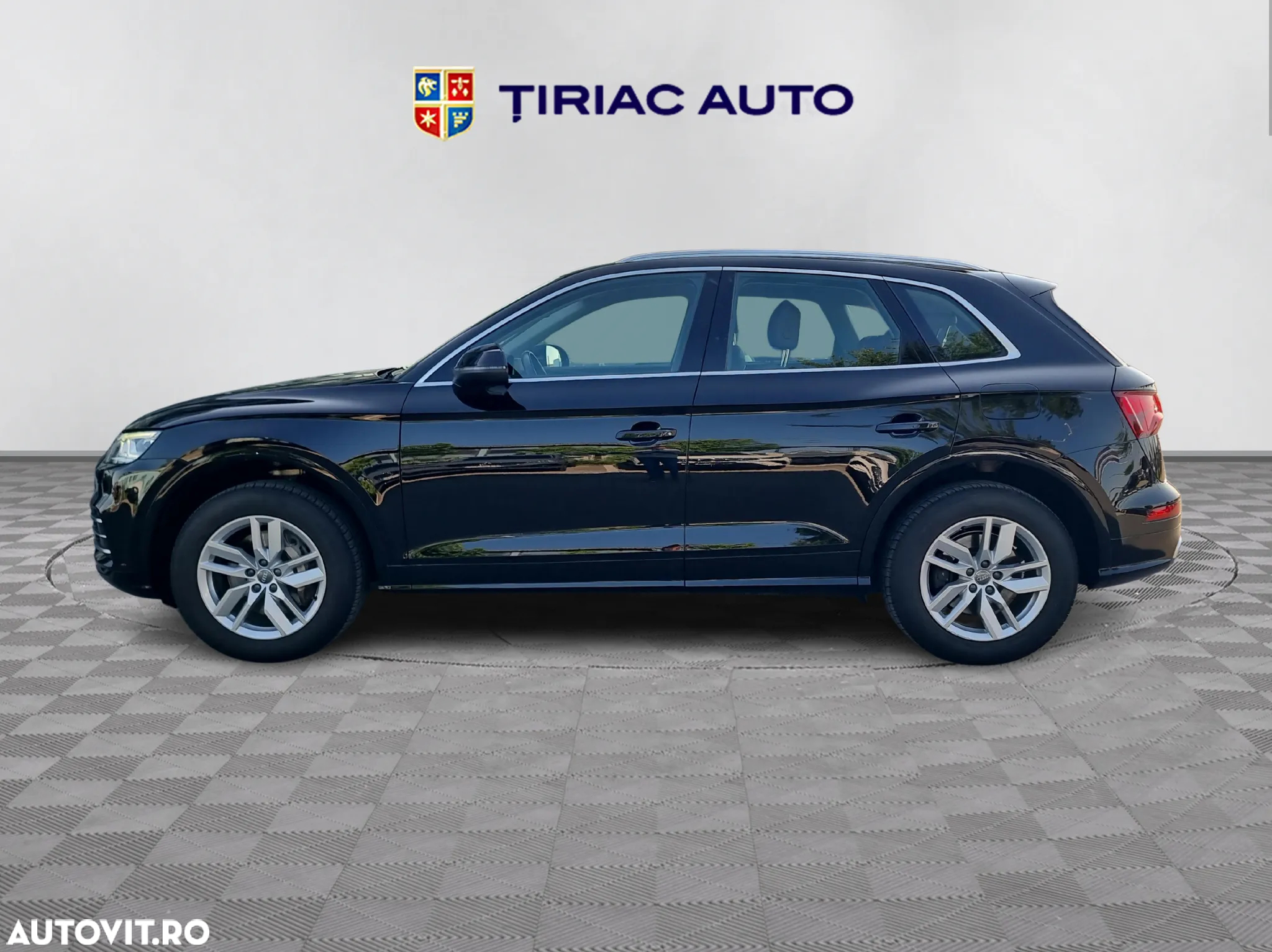 Audi Q5 55 TFSI e quattro S tronic - 3