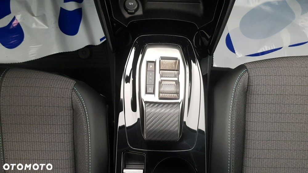 Peugeot 208 Allure - 24