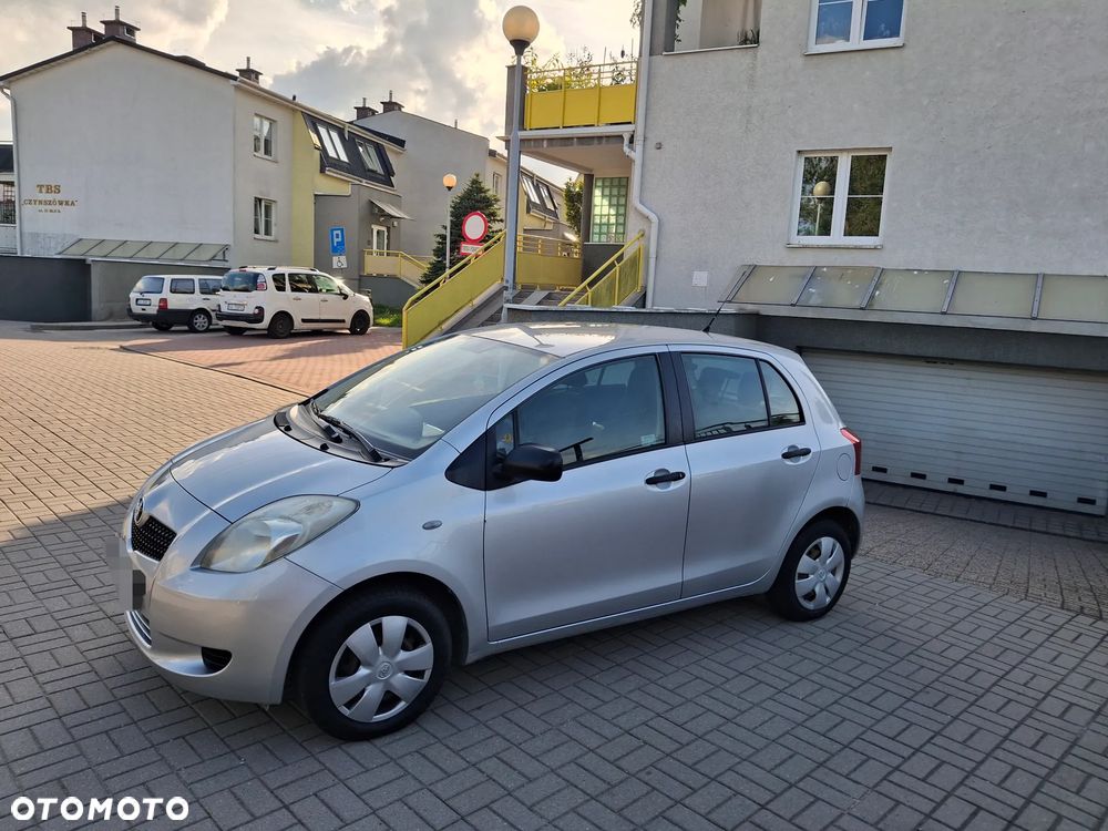 Toyota Yaris 1.0 Luna A/C - 18