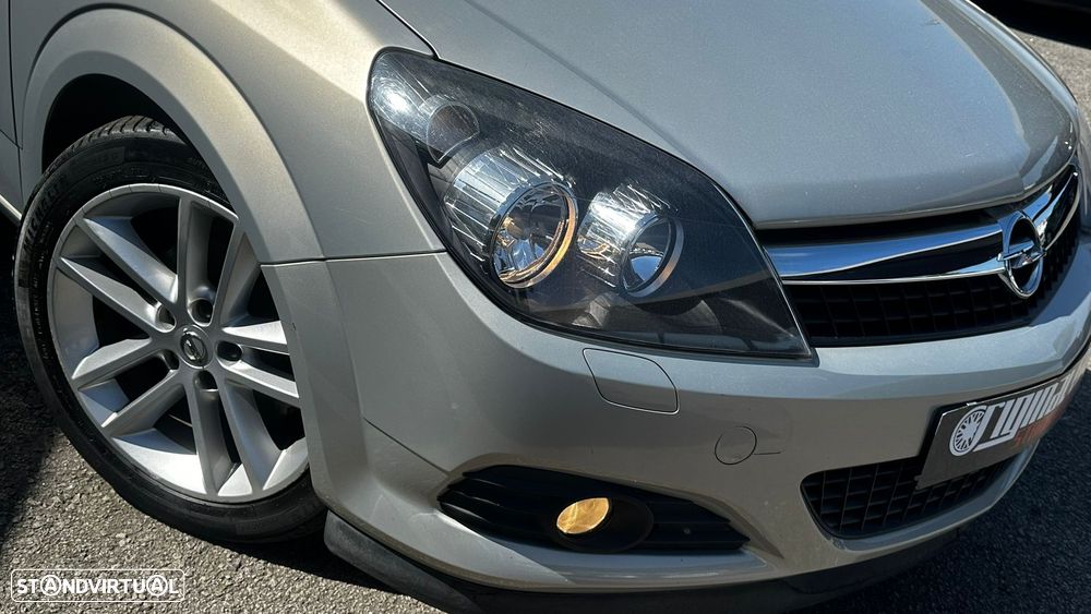 Opel Astra Cabrio TwinTop 1.6 - 9