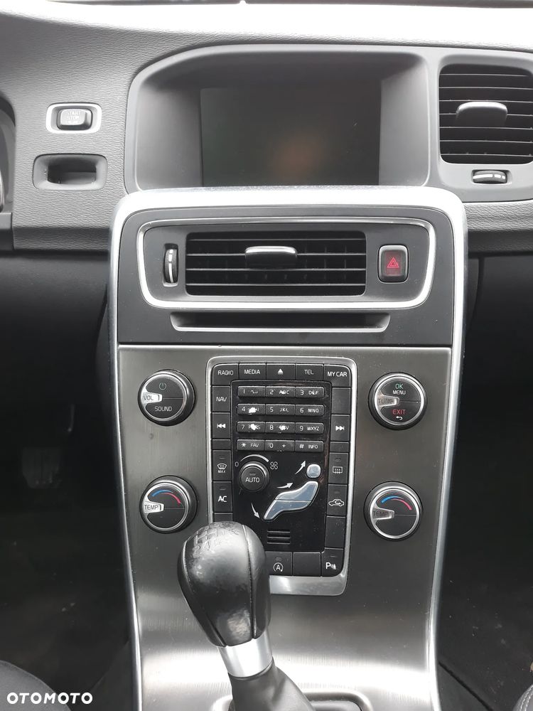 Volvo V60 D4 - 9