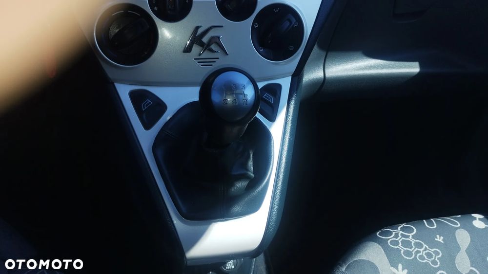 Ford KA 1.2 Titanium - 8