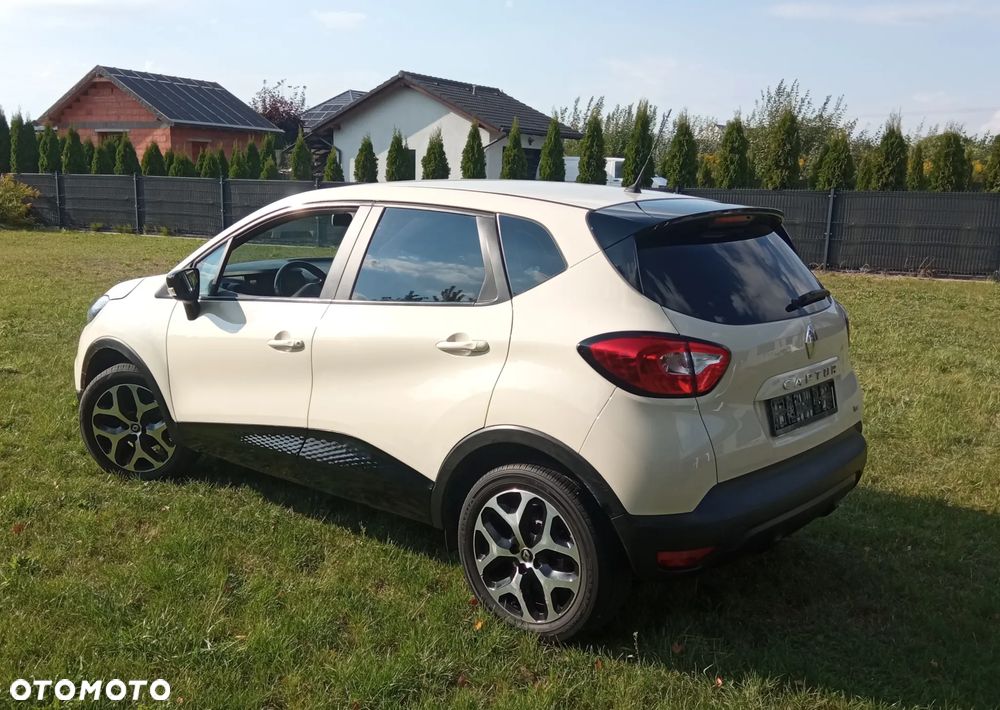 Renault Captur ENERGY TCe 90 Start&Stop Luxe - 4