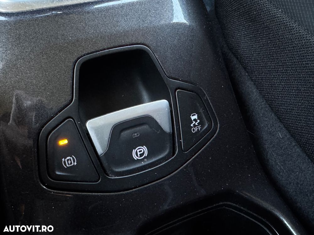 Jeep Renegade 1.3 T-GDI 4xe Automatik Limited - 12