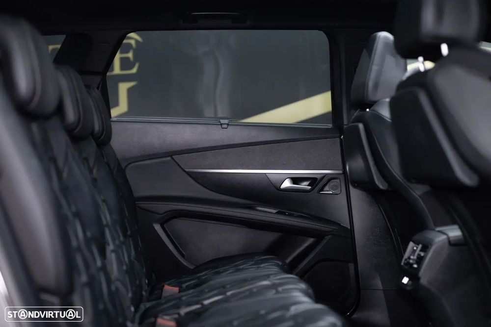 Peugeot 5008 - 19