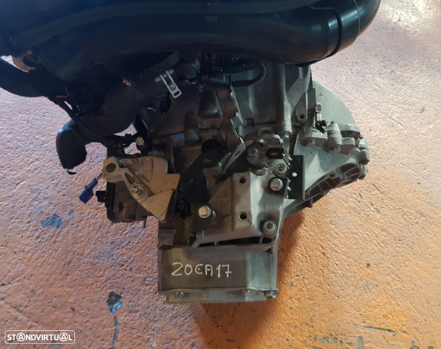 Caixa de Velocidades Citroen DS3 1.6 16v Ref: 20EA17 - 1