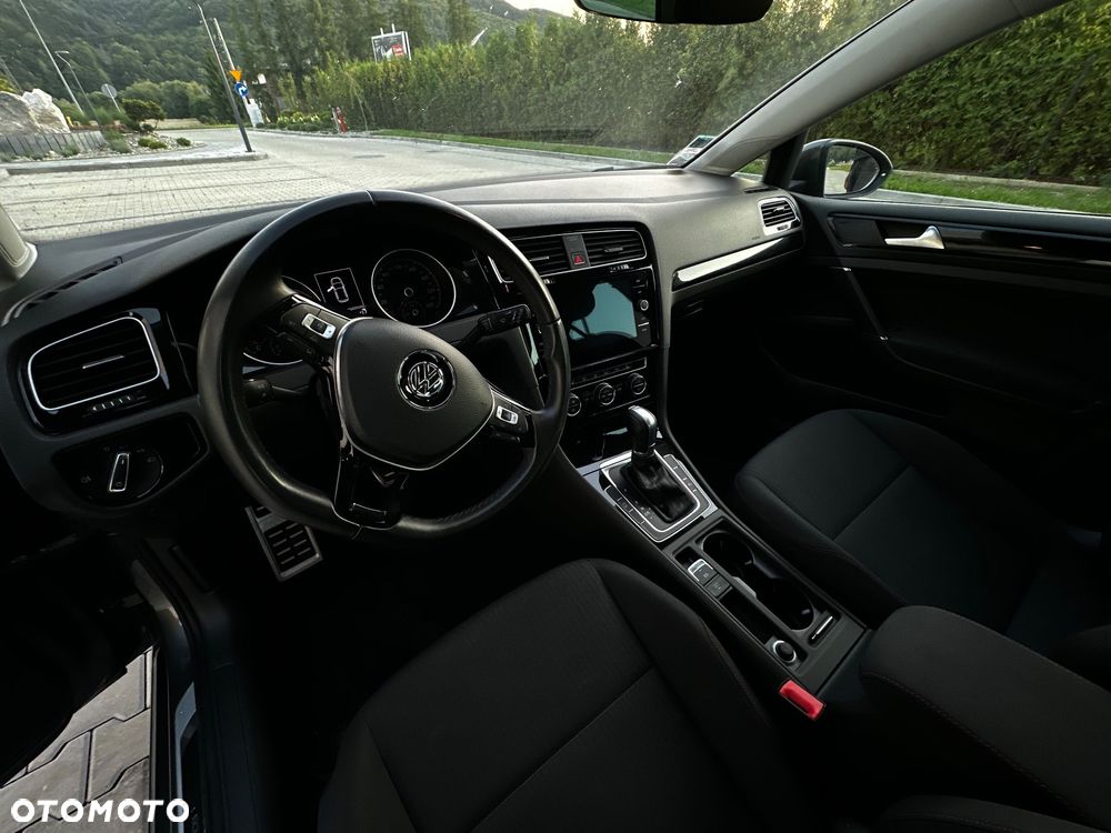 Volkswagen Golf 2.0 TDI DSG Sound - 14