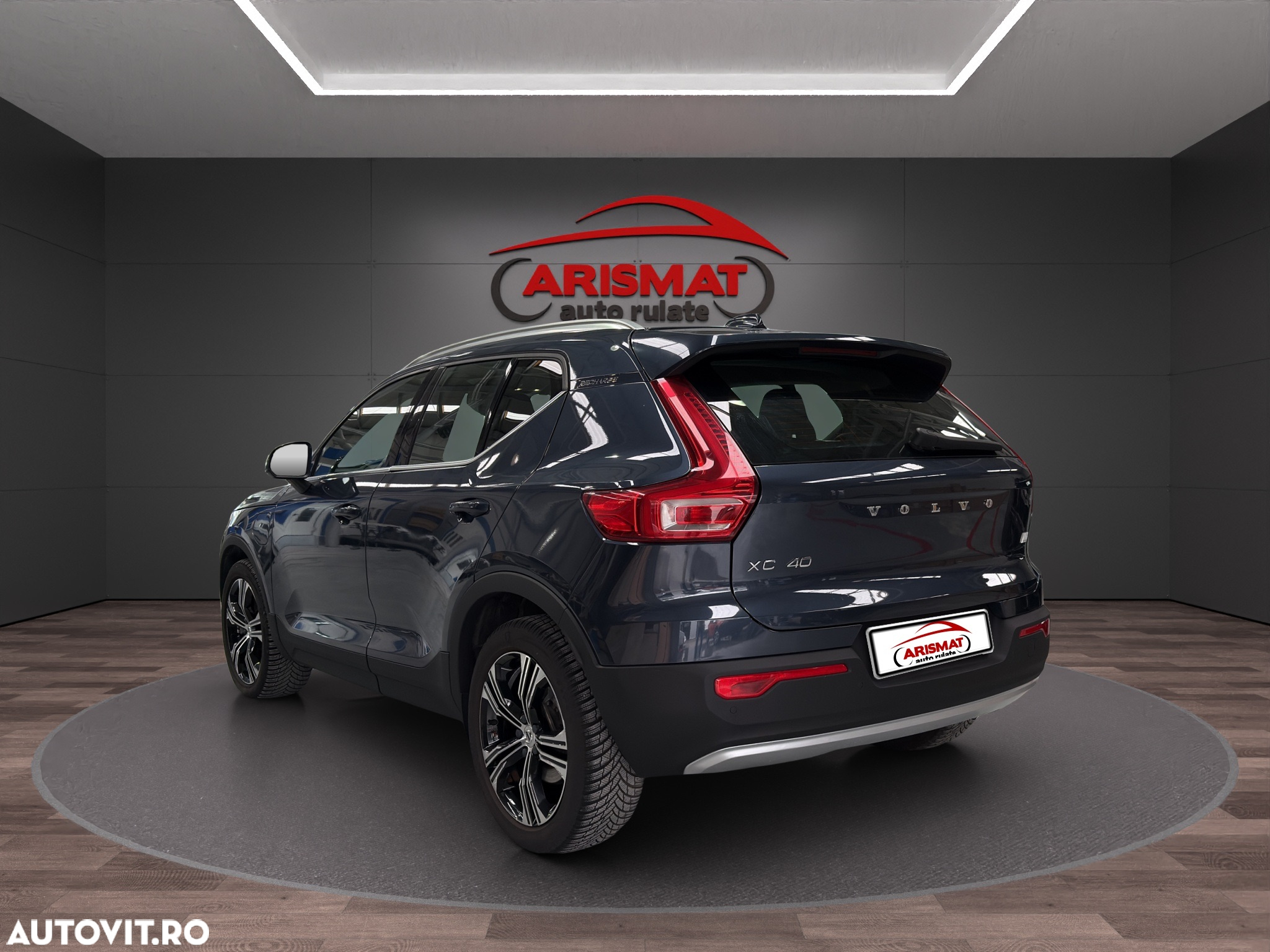 Volvo XC 40 T4 Recharge DKG Inscription Expression - 9