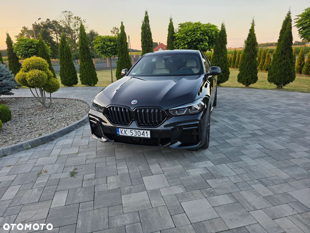 BMW X6 xDrive40d mHEV - 10