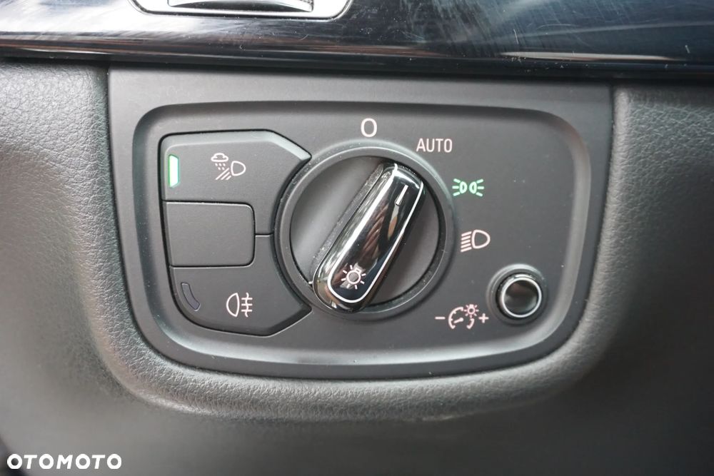 Audi A8 4.2 TDI DPF quattro tiptronic - 18