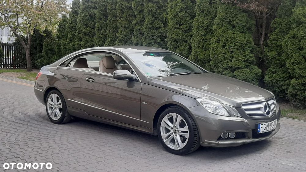Mercedes-Benz Klasa E 250 CGI BlueEFFICIENCY Automatik Avantgarde - 8