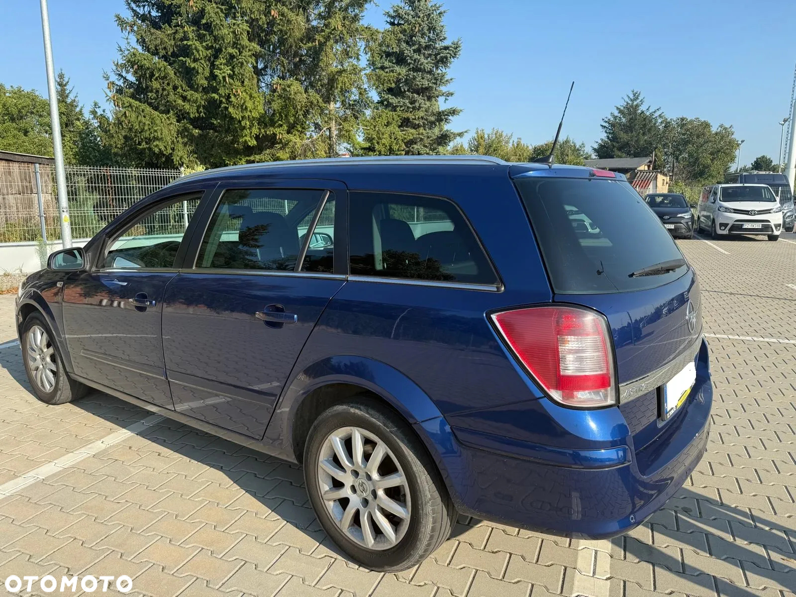 Opel Astra 1.9 CDTI Caravan DPF NAVI - 10