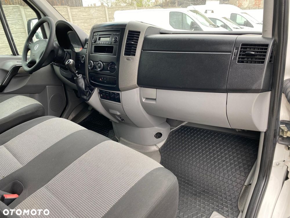 Volkswagen CRAFTER - 19