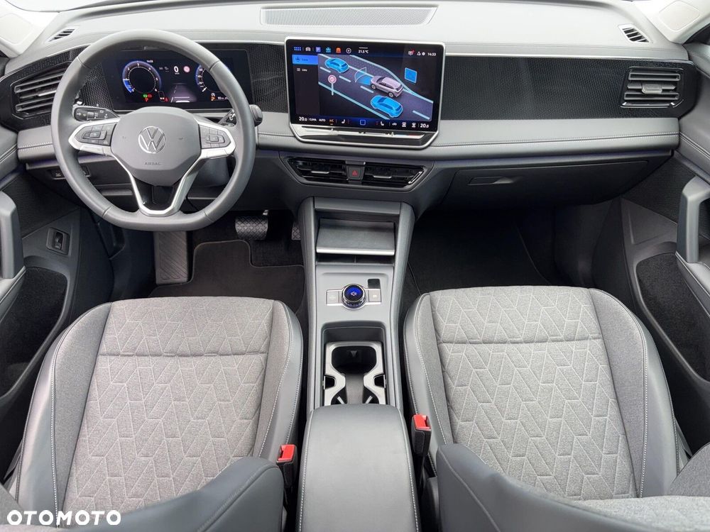 Volkswagen Tiguan - 20