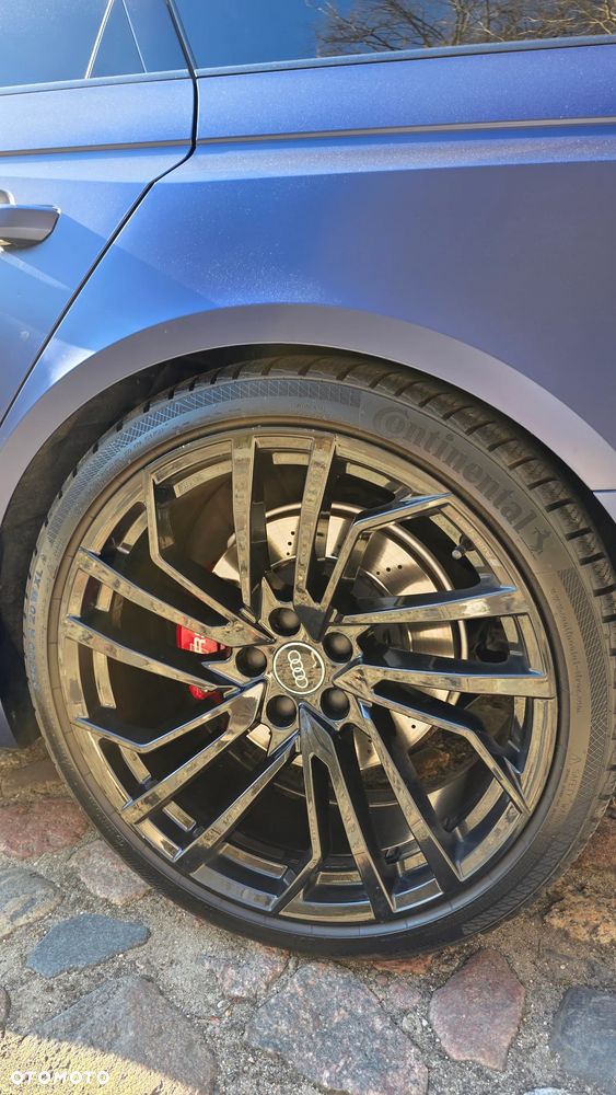 Audi RS4 Avant - 19