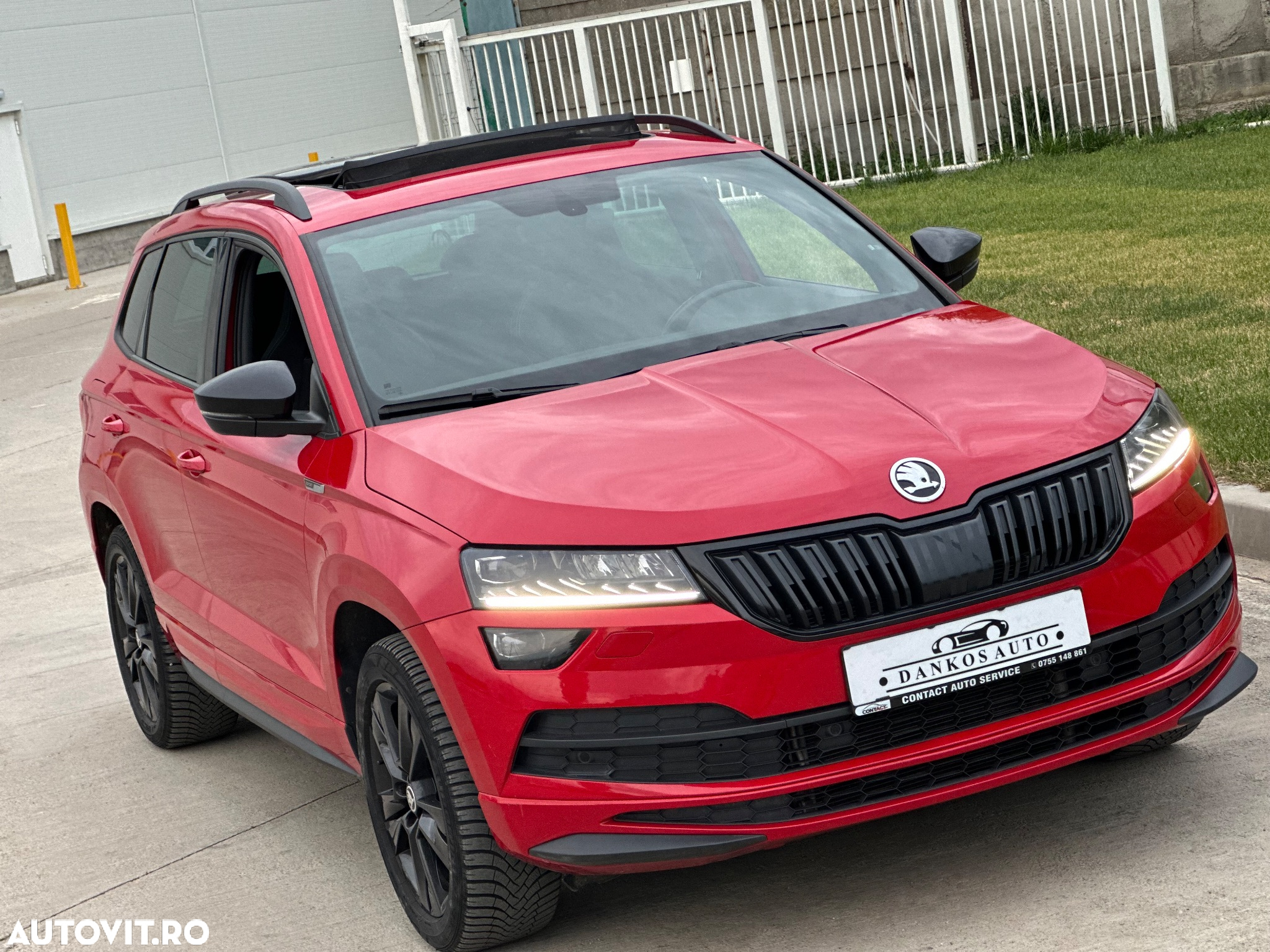 Skoda Karoq 2.0 TSI 4X4 DSG Sportline - 29