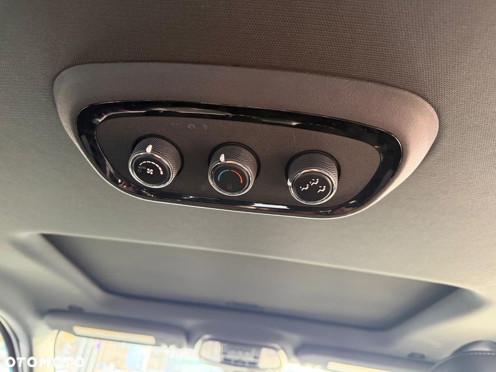 Dodge Durango 5,7 R/T - 25