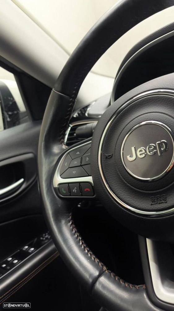 Jeep Compass 1.6 M-Jet Limited - 19