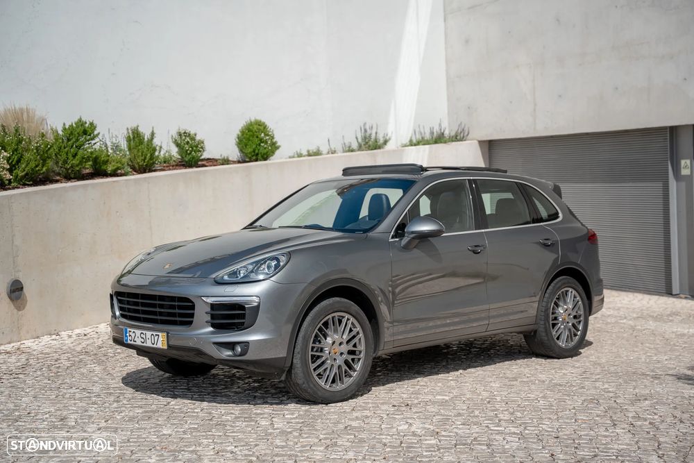 Porsche Cayenne 3.0 V6 - 1
