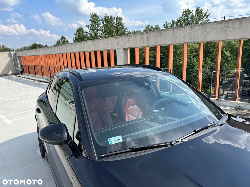 Porsche Macan - 4