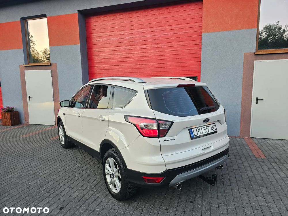 Ford Kuga 2.0 TDCi FWD Titanium - 15