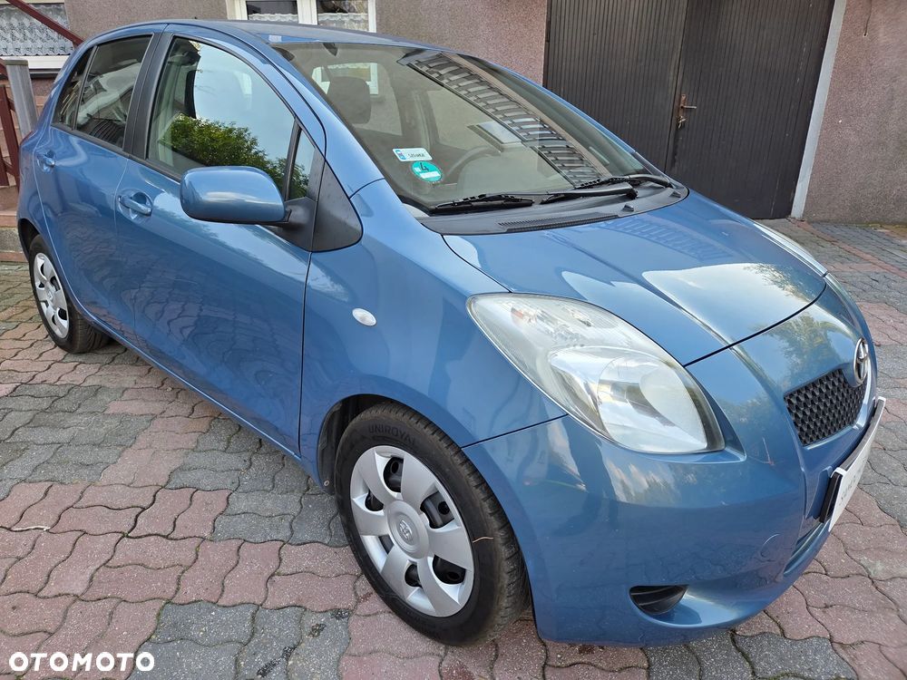 Toyota Yaris - 9