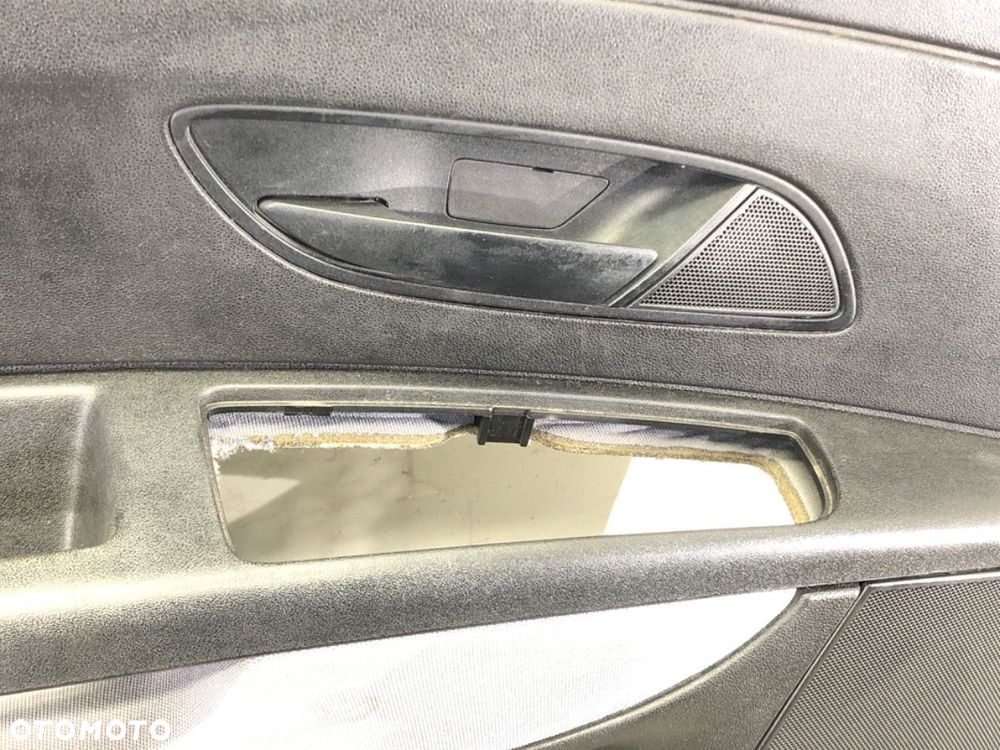 BOCZEK DRZWI LEWY PRZÓD - 66.00 PLN - FIAT GRANDE PUNTO (199_) 2005 - 2022 1.2 48 kW [65 KM] - 2