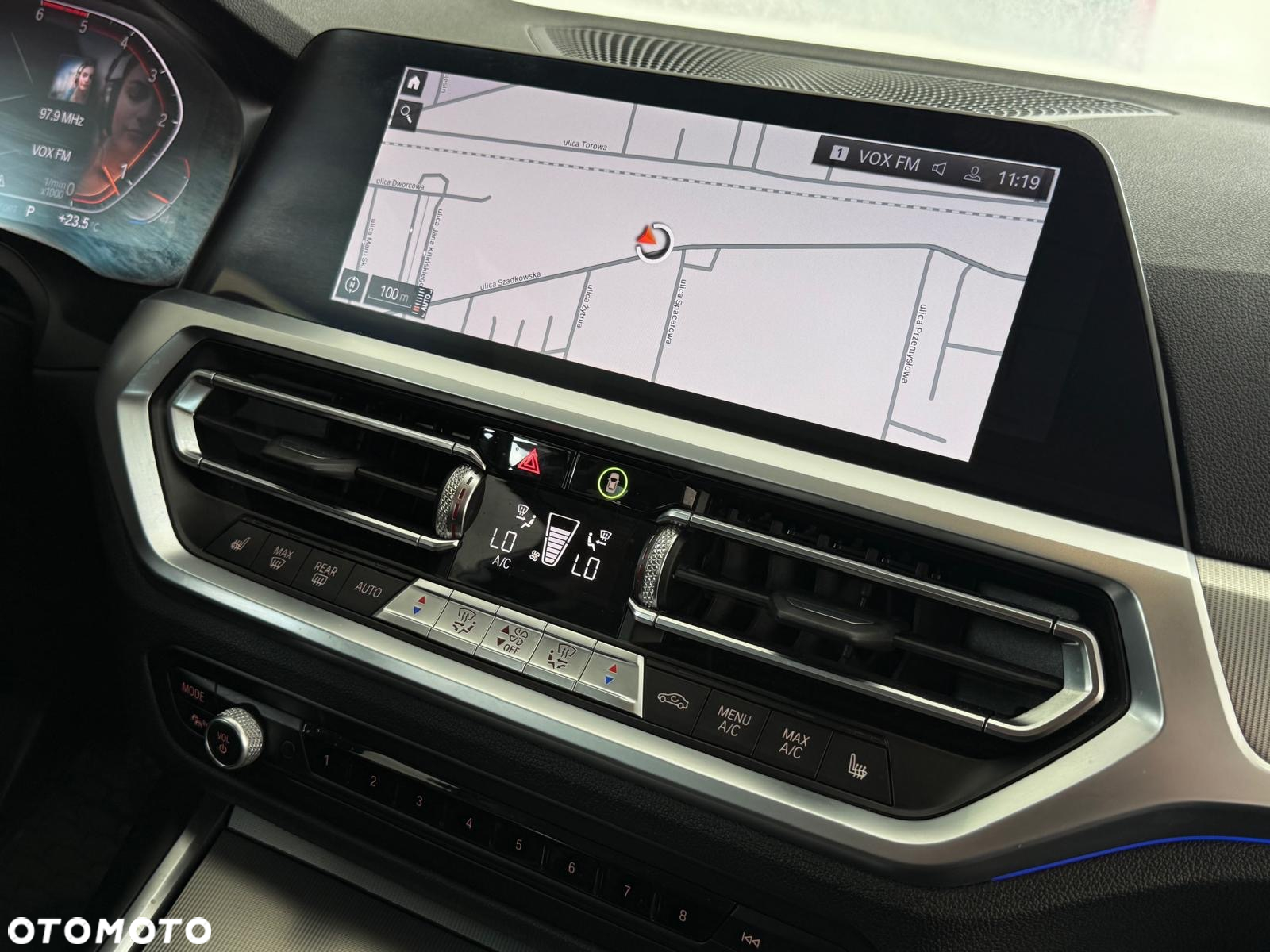 BMW Seria 3 - 21