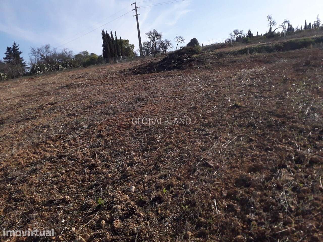 Lote de Terreno com viabilidade de construção em Ferrel, Luz, Lagos - Grande imagem: 3/12