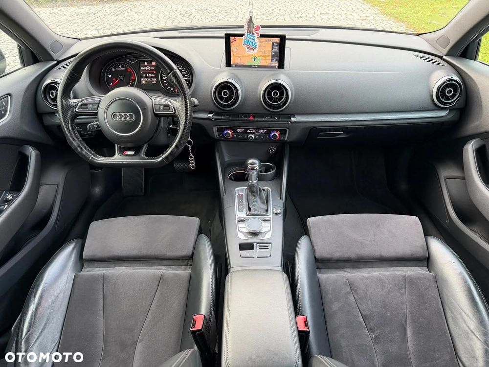 Audi A3 Sportback - 12