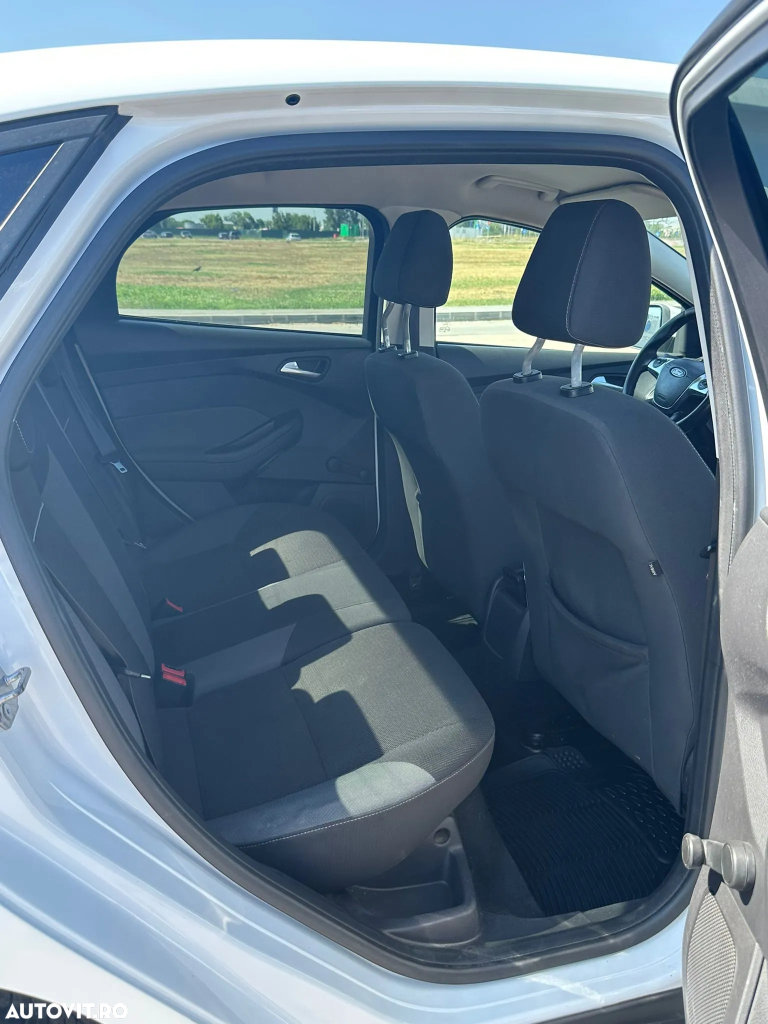 Ford Focus 1.0 EcoBoost Start Stop Trend - 8