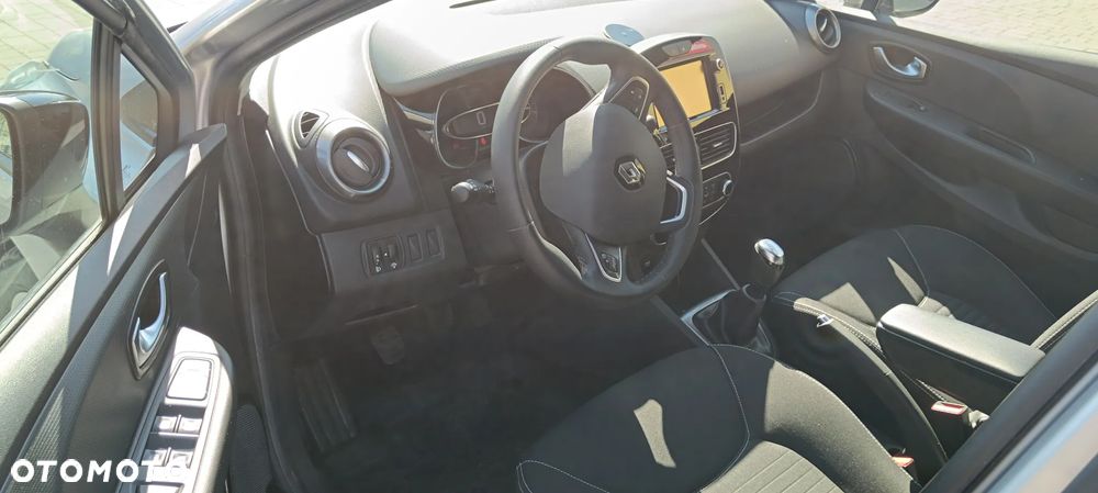 Renault Clio 1.2 16V 75 Dynamique - 15