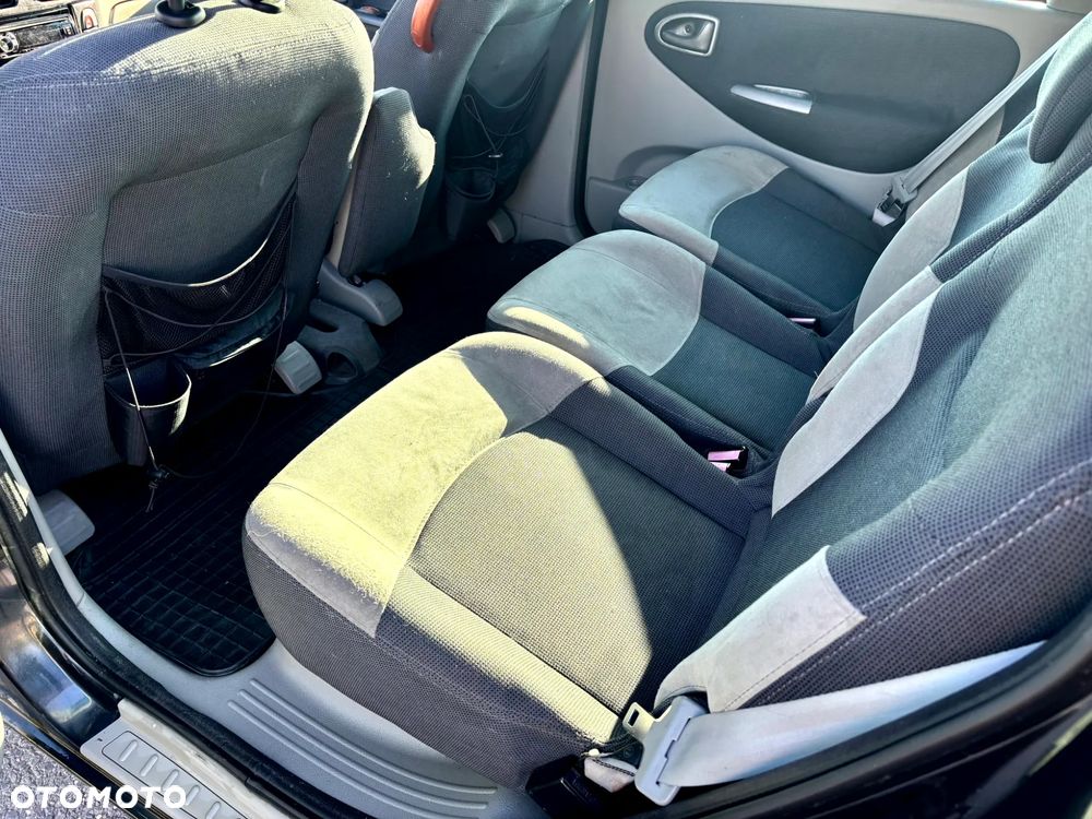 Renault Scenic - 7
