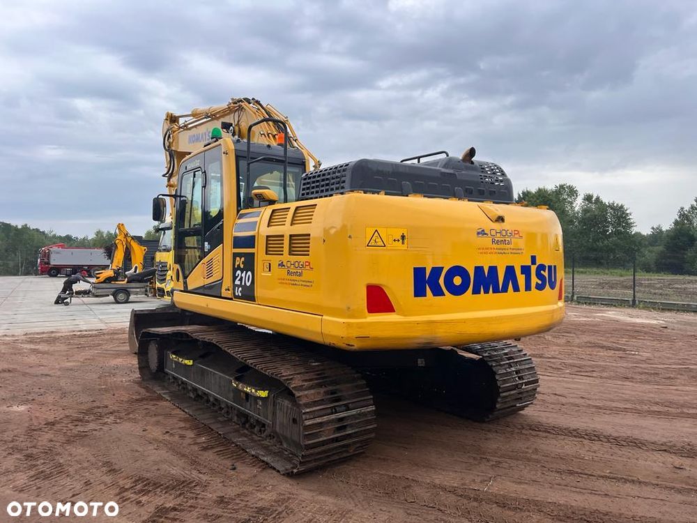 Komatsu PC210LC-11 - 7
