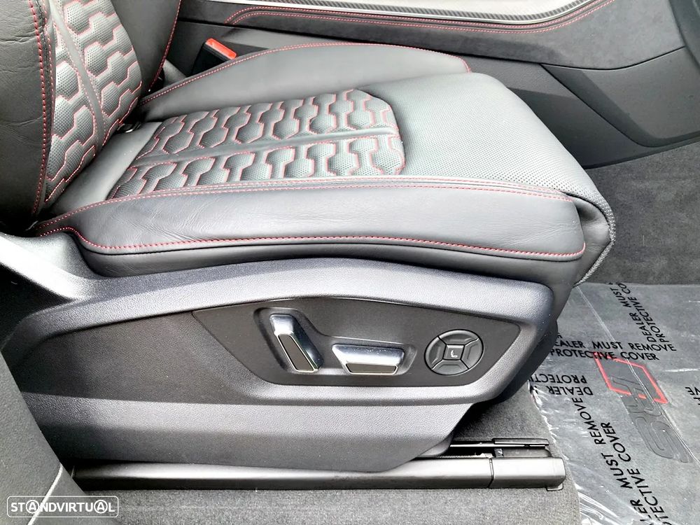 Audi RS Q8 4.0 TFSI quattro Tiptronic - 39