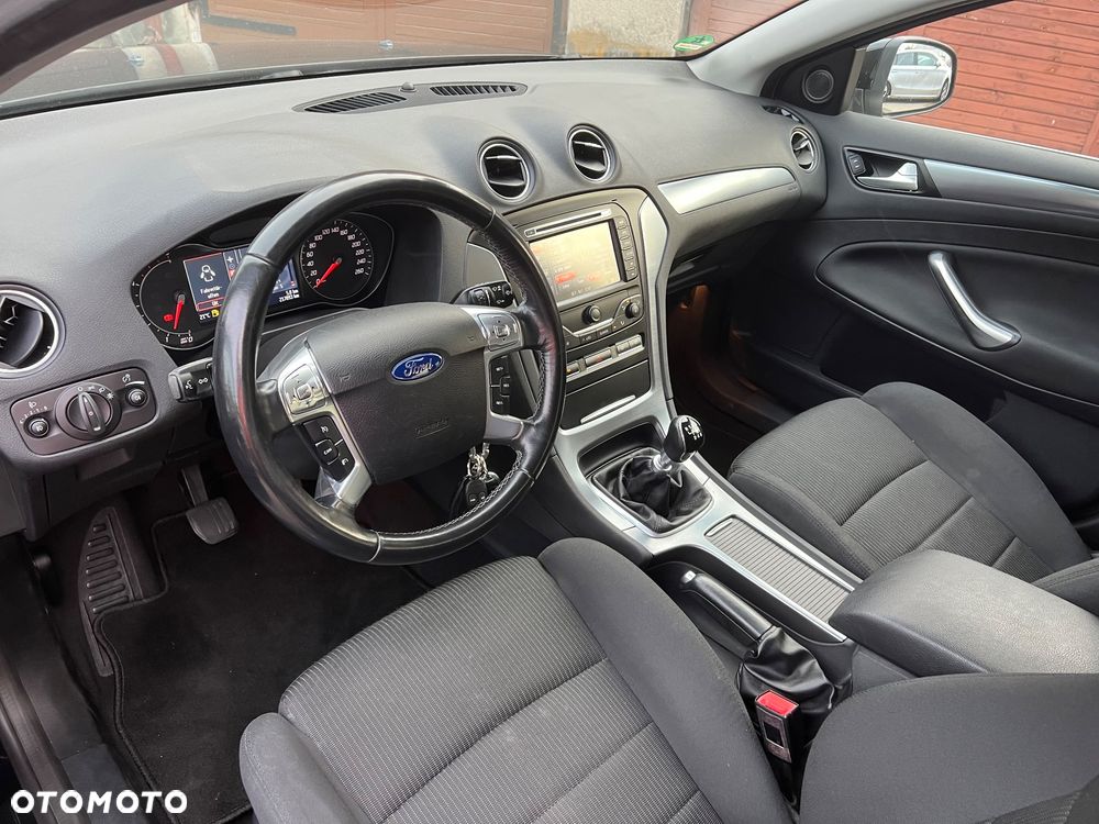 Ford Mondeo 2.0 TDCi Titanium - 29
