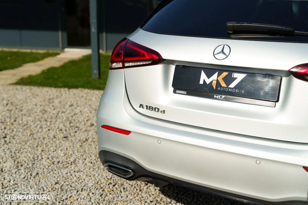 Mercedes-Benz A 180 d 7G-DCT AMG Line - 20